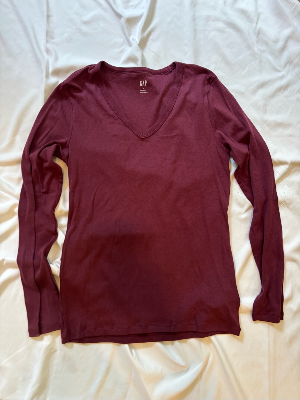 Gap Favorite T Burgundy V-Neck Long Sleeve Top Size Large